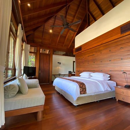 Saujana Private Villas Телук Датай Екстериор снимка