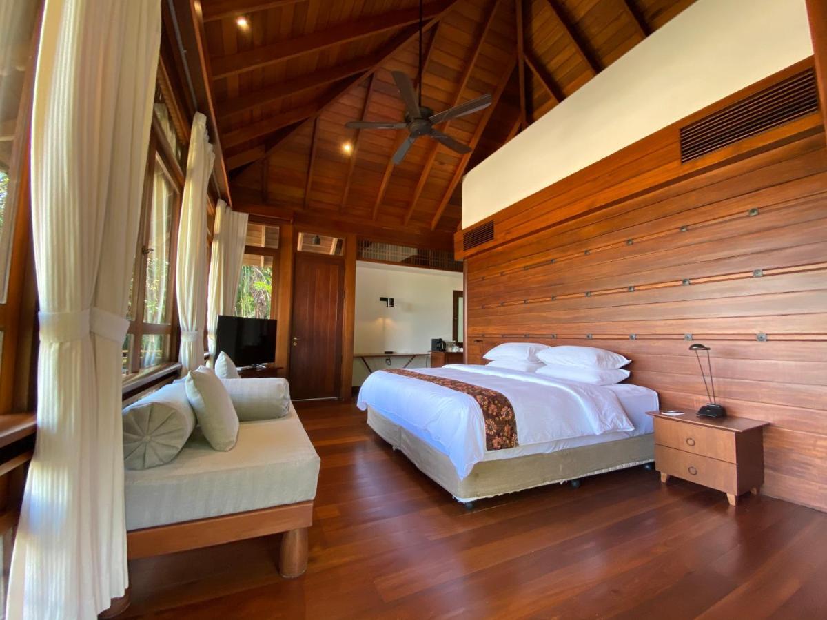 Saujana Private Villas Телук Датай Екстериор снимка